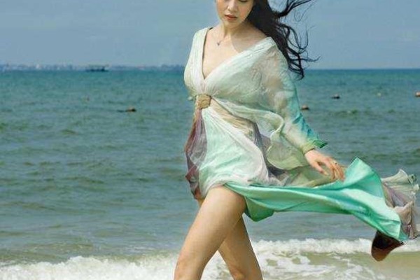 杭州秘方:眼部按摩精油推荐,舒缓疲劳必备 杭州秘方:眼部按摩精油推荐,舒缓疲劳必备